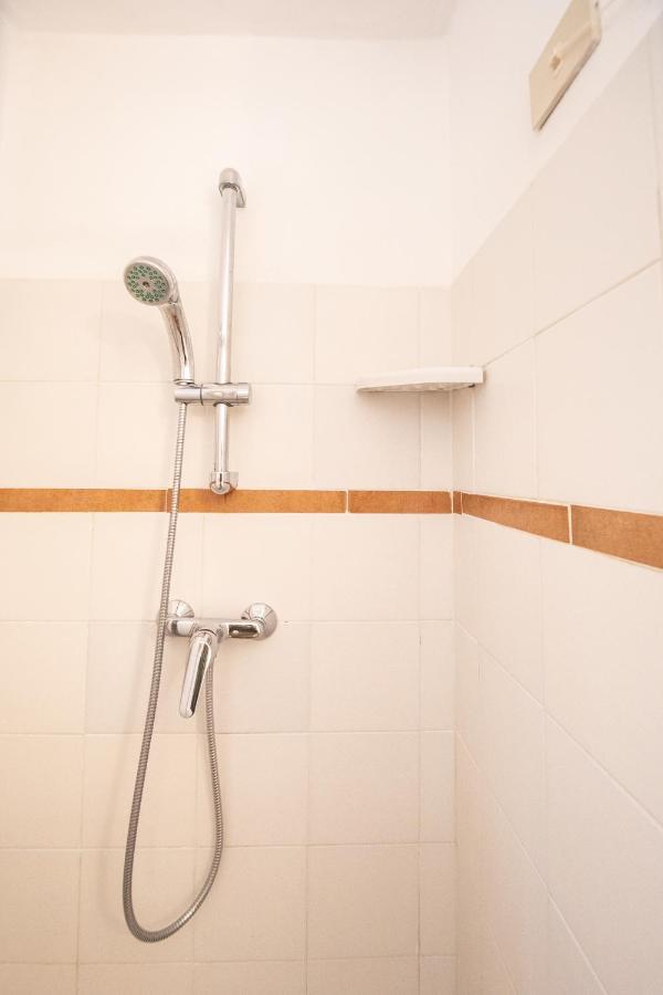 Casetta Di Butia, Gelsomino Apartment Borgo a Mozzano Luaran gambar