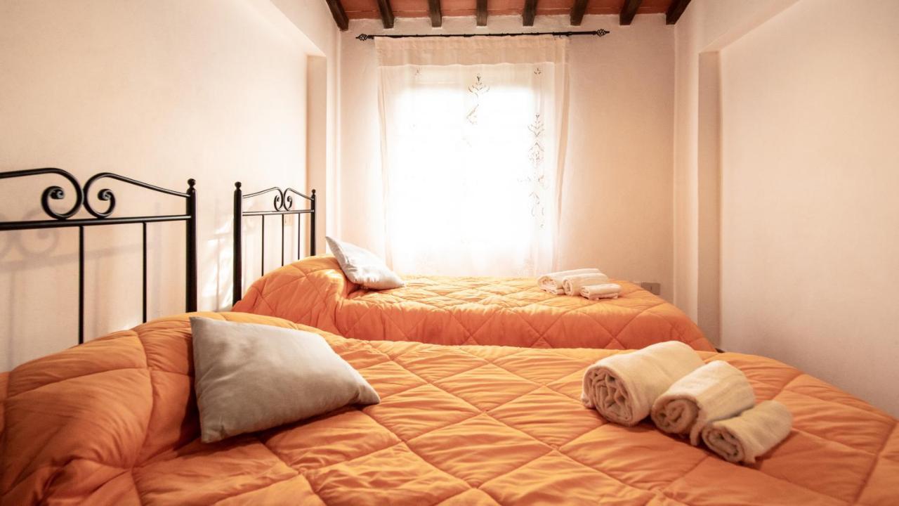Casetta Di Butia, Gelsomino Apartment Borgo a Mozzano Luaran gambar
